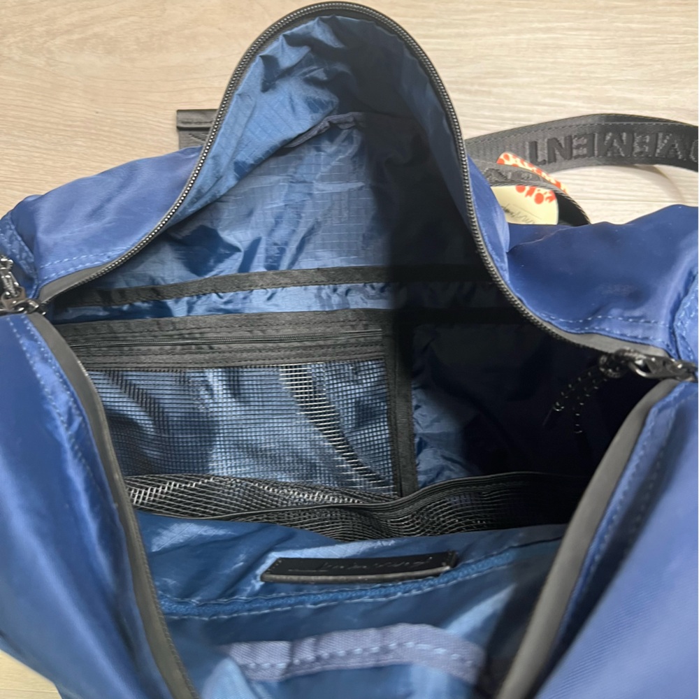 NWT Free People FP Movement Upwind Weekender Bag in Navy Baby - Picture 7 of 8
